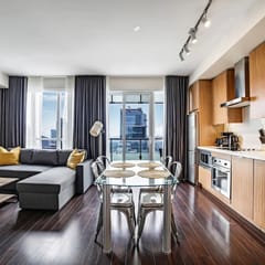 Downtown Toronto 1BR Balcony & Workspace 300 Front