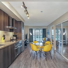 Luxury Downtown 1BR | City Views | 300 Front