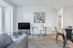 Upscale North York 2BR/2BA | Park Views & Highways - Image 5