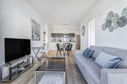 Upscale North York 2BR/2BA | Park Views & Highways - Image 3
