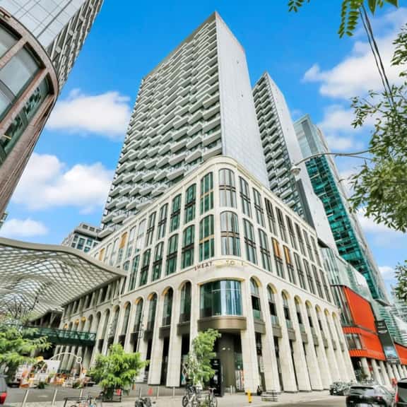Luxury 1BR at The Well | Downtown Toronto - Image 1