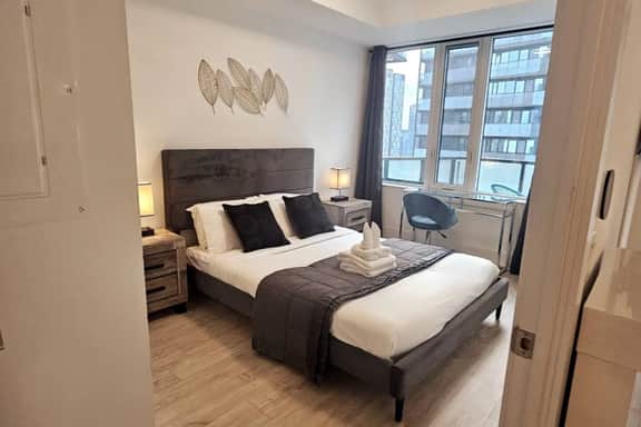 Luxury 1BR at The Well | Downtown Toronto - Image 3